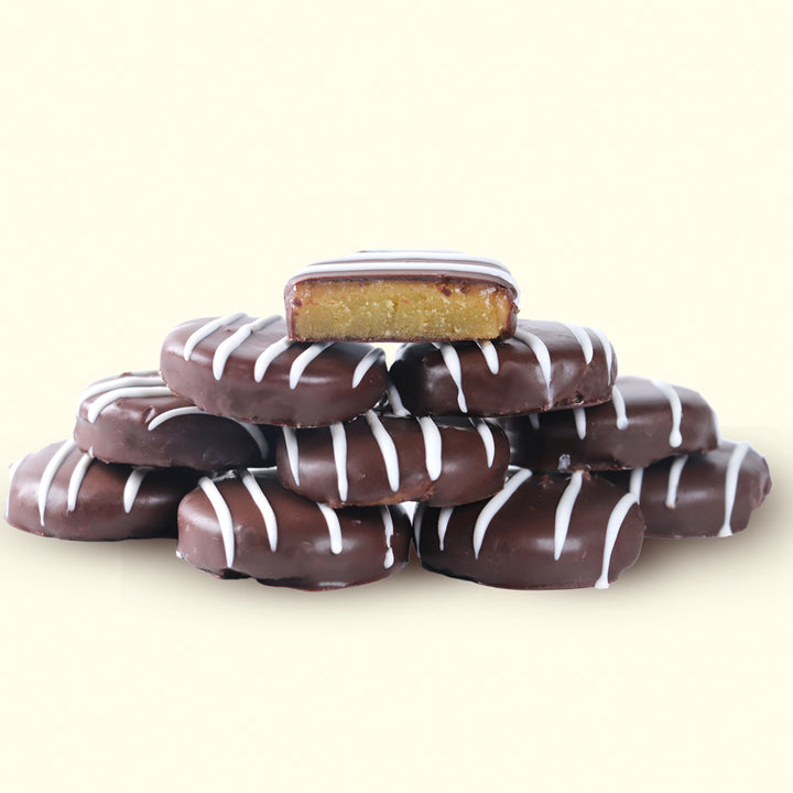 Salted Caramel Cake Bites