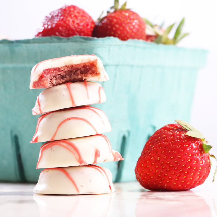 Strawberry Cake Bites